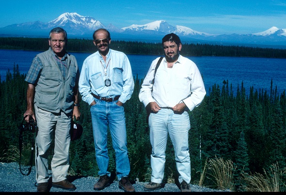 En Alaska amb els profesors Rivas Martinez y Molero. 1994 p