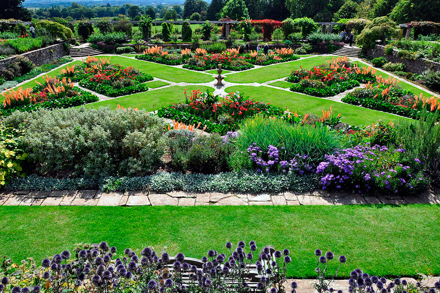 Hestercombe Gardens
